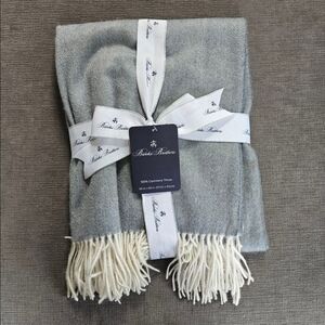 Brooks Brothers Home 100% Cashmere Throw Blanket NWT $395 Size 60'' x 50"